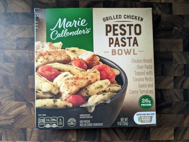 Marie Callender's Grilled Chicken Pesto Pasta Bowl packaging.
