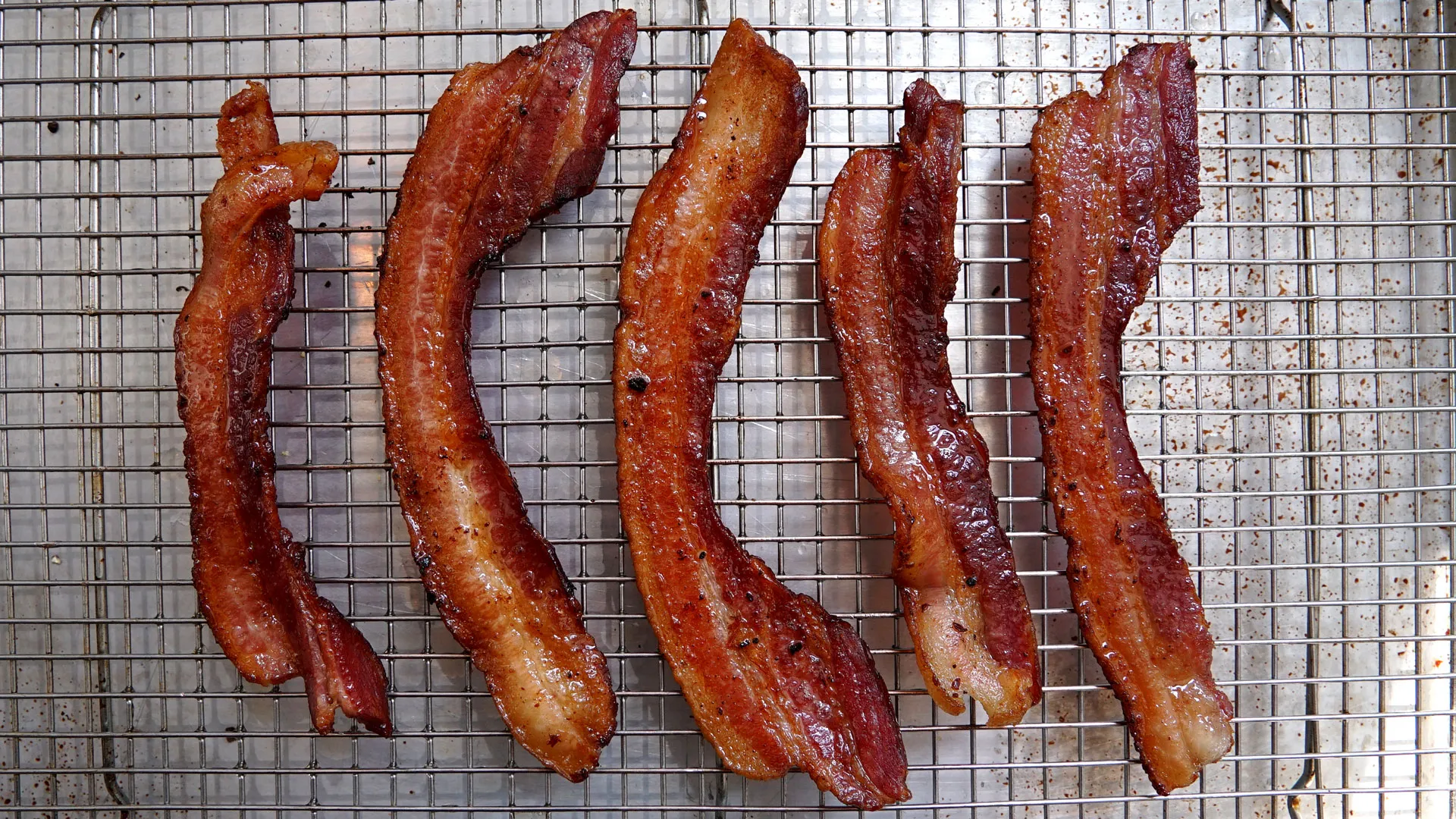 How to Cook Perfect Bacon Every Time: Different Methods Like Frying and Baking